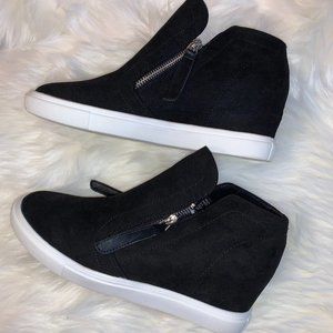 NIB Womens Steve Madden Girl Prevale Wedge Sneaker